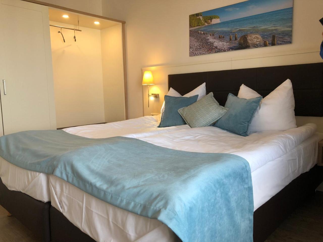 Aparthotel Waterkant Suites Borgerende-Rethwisch Bagian luar foto