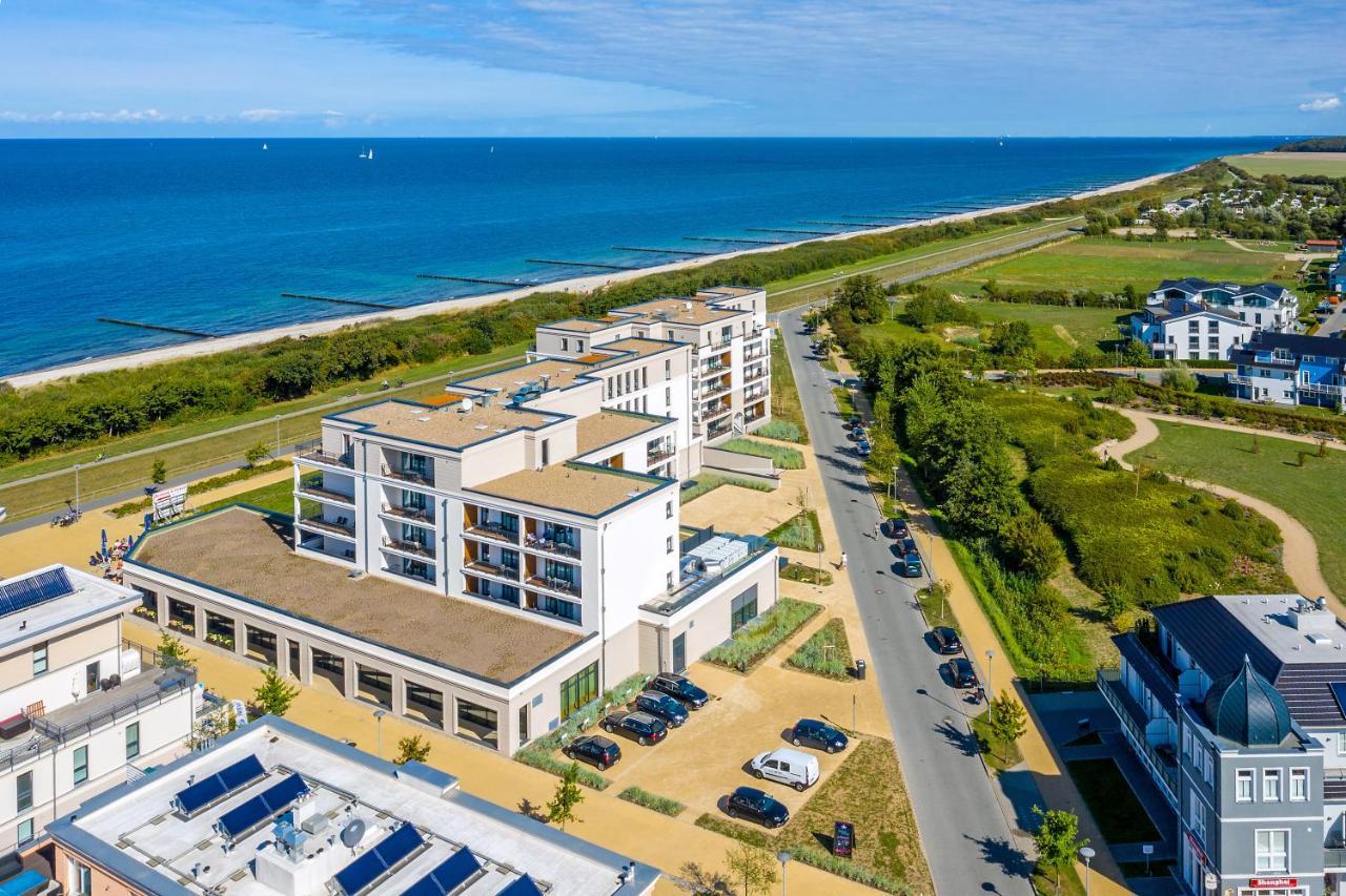 Aparthotel Waterkant Suites Borgerende-Rethwisch Bagian luar foto